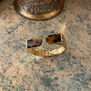 Cabi costume gold and faux tortoise hinged bangle bracelet